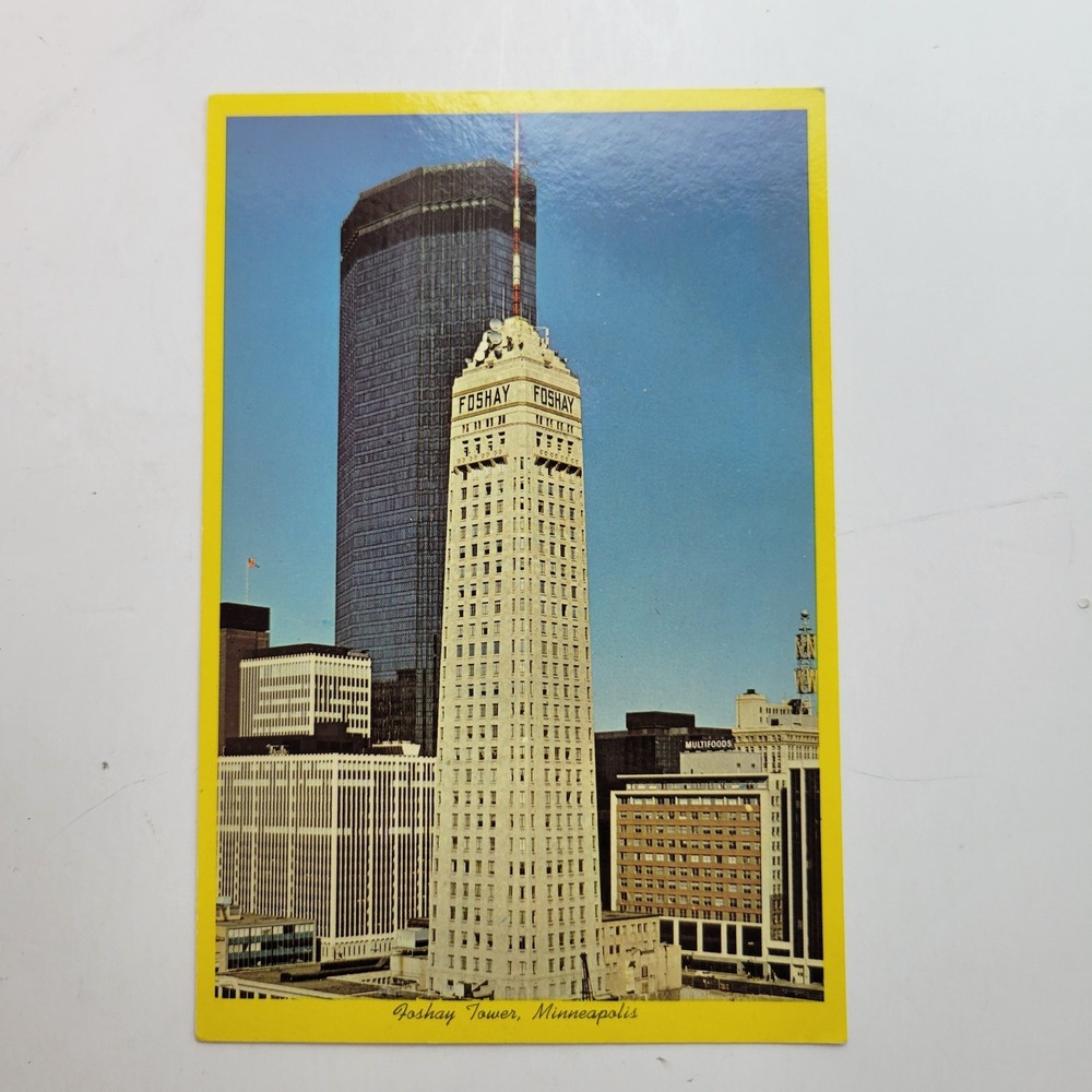 Foshay‎ Tower Minneapolis Minnesota Vintage Souvenir Travel Postcard